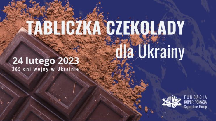 Na tle czekolady napis_Tabliczka Czekolady dla Ukrainy. Funadacja Koper Pomaga