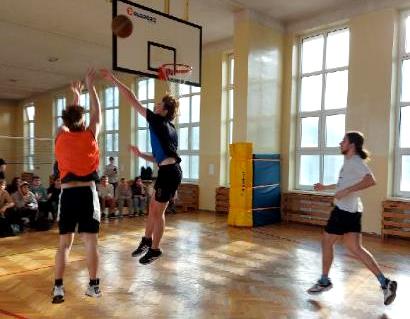 Szkolny Turniej Koszykówki 3×3