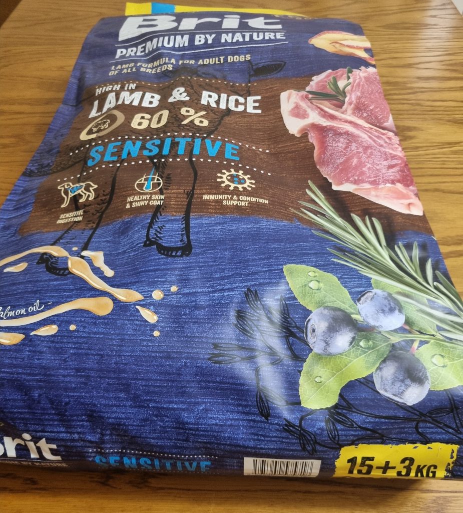 15 kilogramowy worek suchej karmy dla psa dla psa